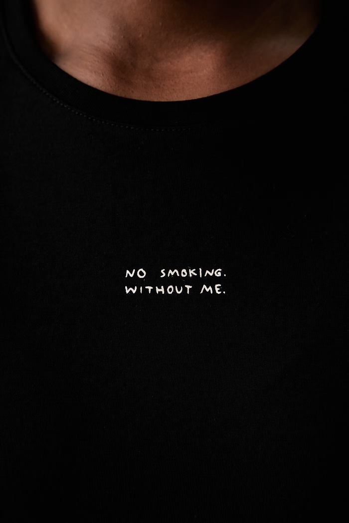 Muuv T-shirt damski bawełniany over.tshirt.NOSMOKING czarny