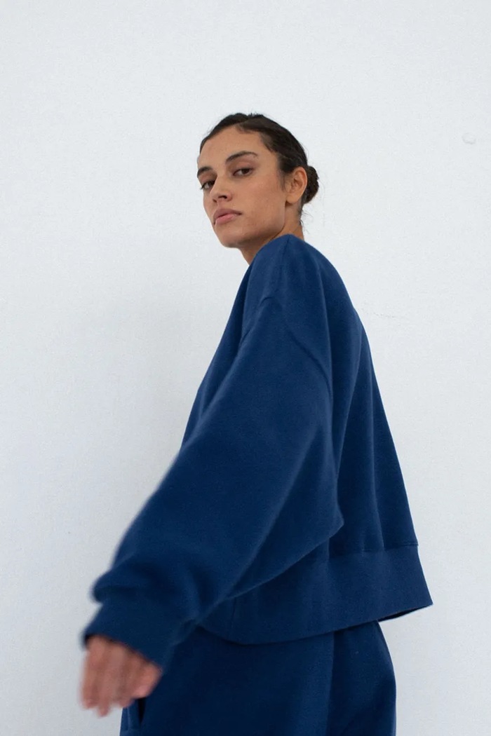 Muuv bluza oversize damska z bawełną SMOOTH COTTON Muuv. bluza.over.SMOOTHCOTTON granatowy