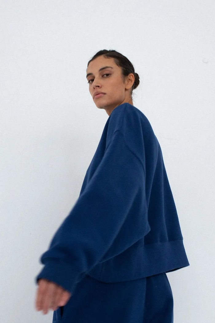 Muuv bluza oversize damska z bawełną SMOOTH COTTON Muuv. bluza.over.SMOOTHCOTTON granatowy