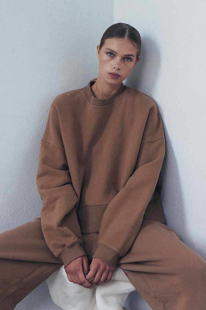 MUUV. bluza bawełniana SMOOTH COTTON bluza.over.SMOOTHCOTTON brązowy
