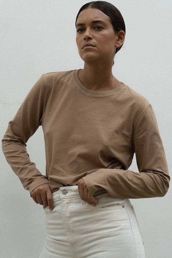 Muuv longsleeve pentru femei din bumbac BASIC LONGSLEEVE.BASIC bej ZS26