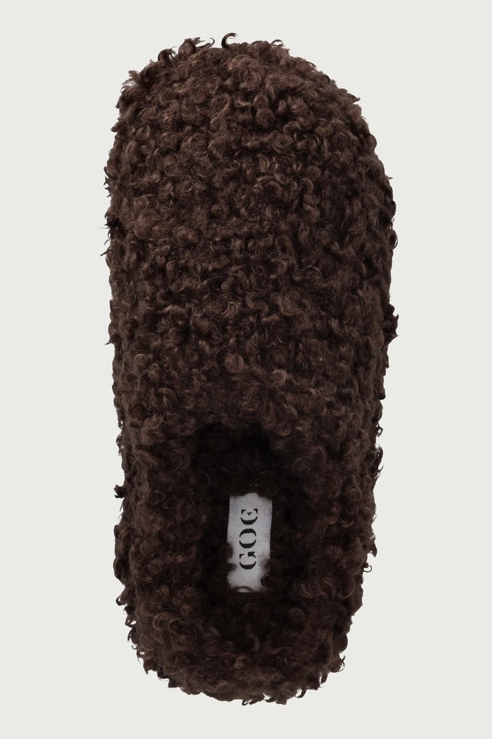 Kapcie damskie Goe UU2N4503.BROWN brązowy