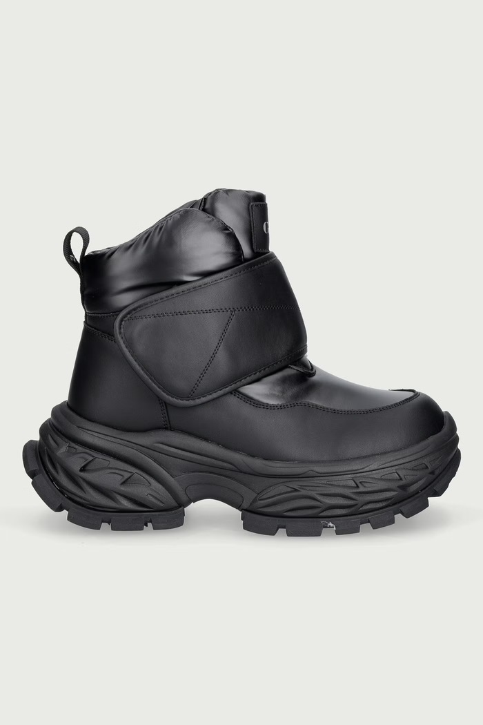 Goe Botki damskie UU2N4923.BLACK czarny ZW26