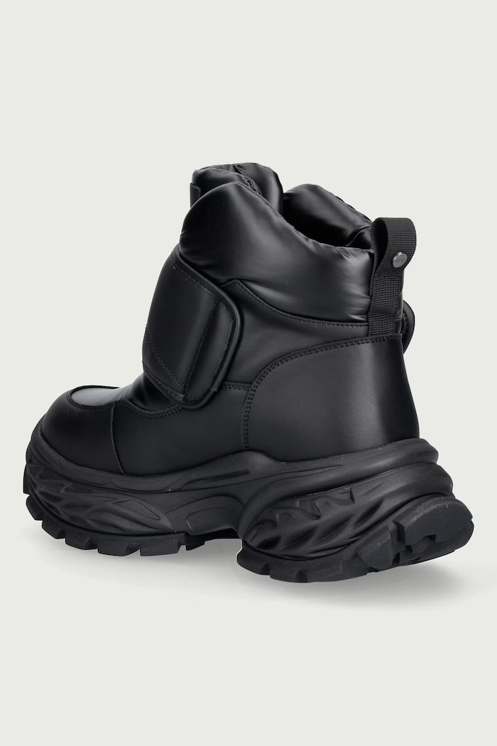Obuwie Goe Botki damskie UU2N4923.BLACK czarny