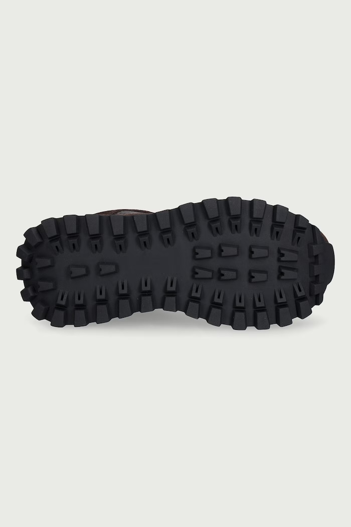 Sneakersy damskie nubukowe Goe brązowy UU2N4902.BROWN
