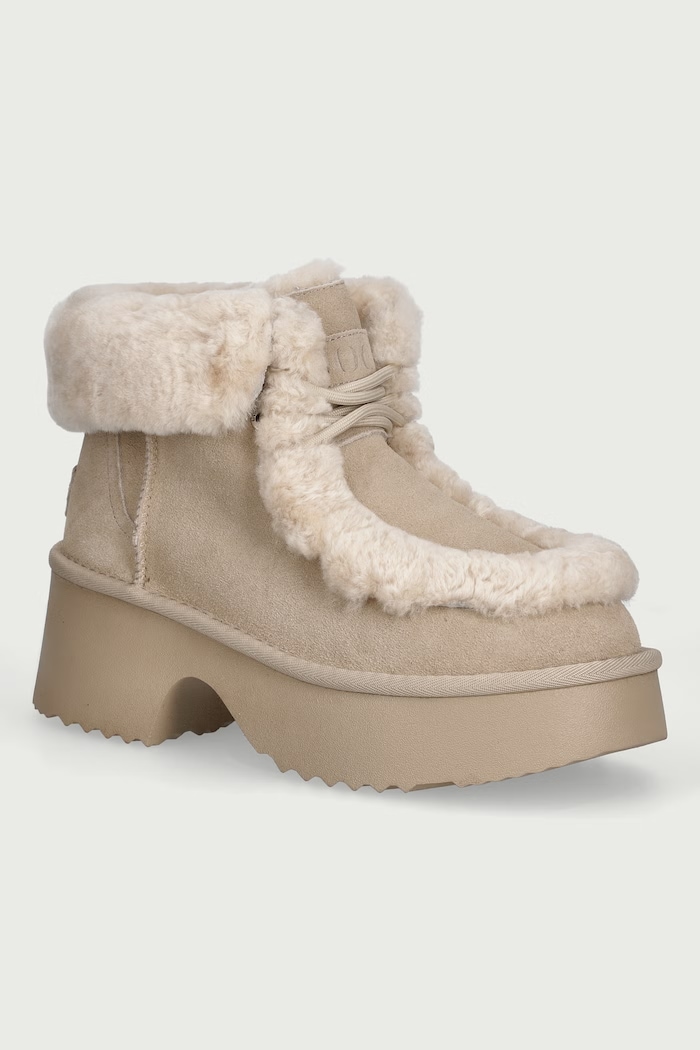 Goe Damskie zamszowe beżowy UU2N4302.BEIGE