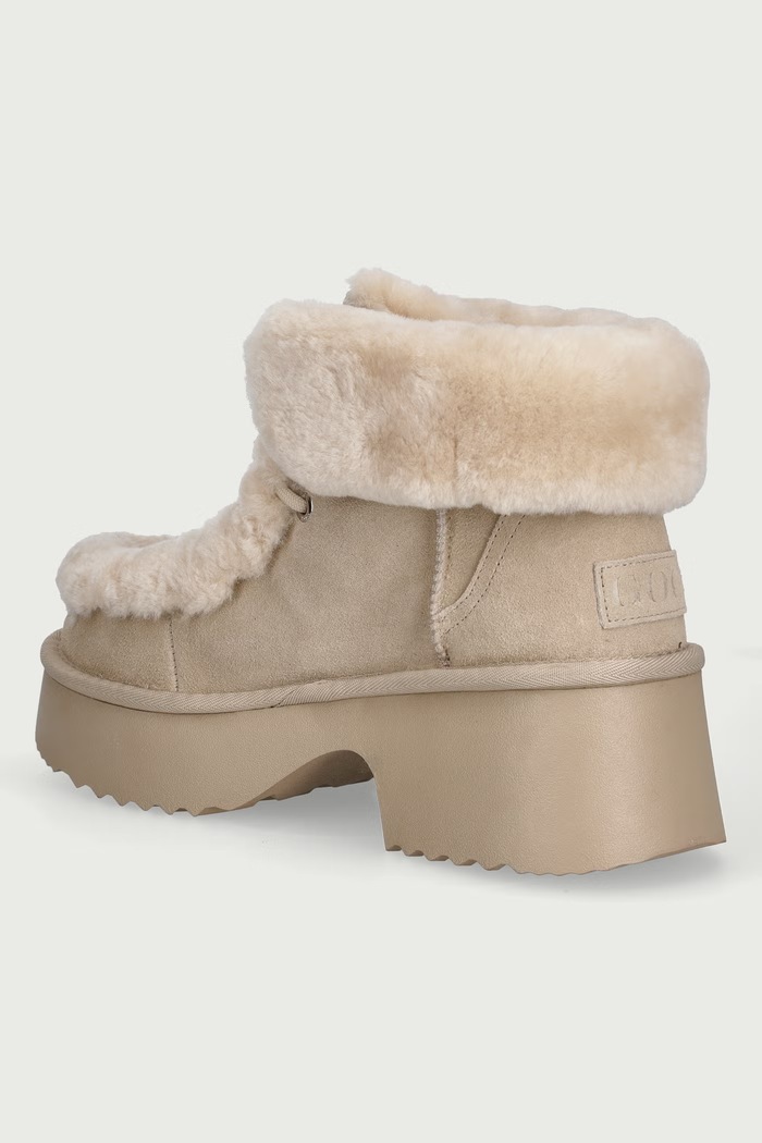 Obuwie Goe Damskie zamszowe UU2N4302.BEIGE beżowy