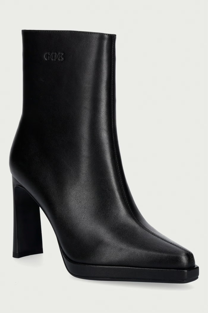 Goe Botki damskie skórzane czarny UU2N4206.BLACK
