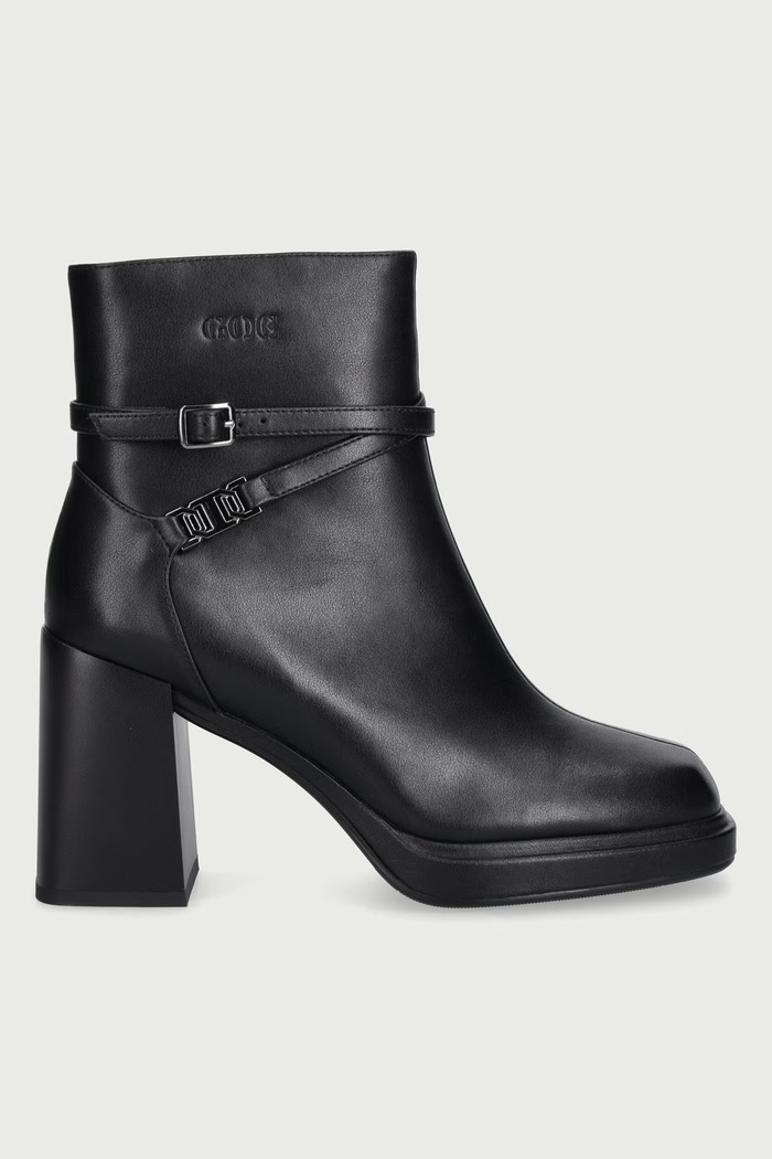 Goe Botki damskie skórzane UU2N4132.BLACK czarny ZW26