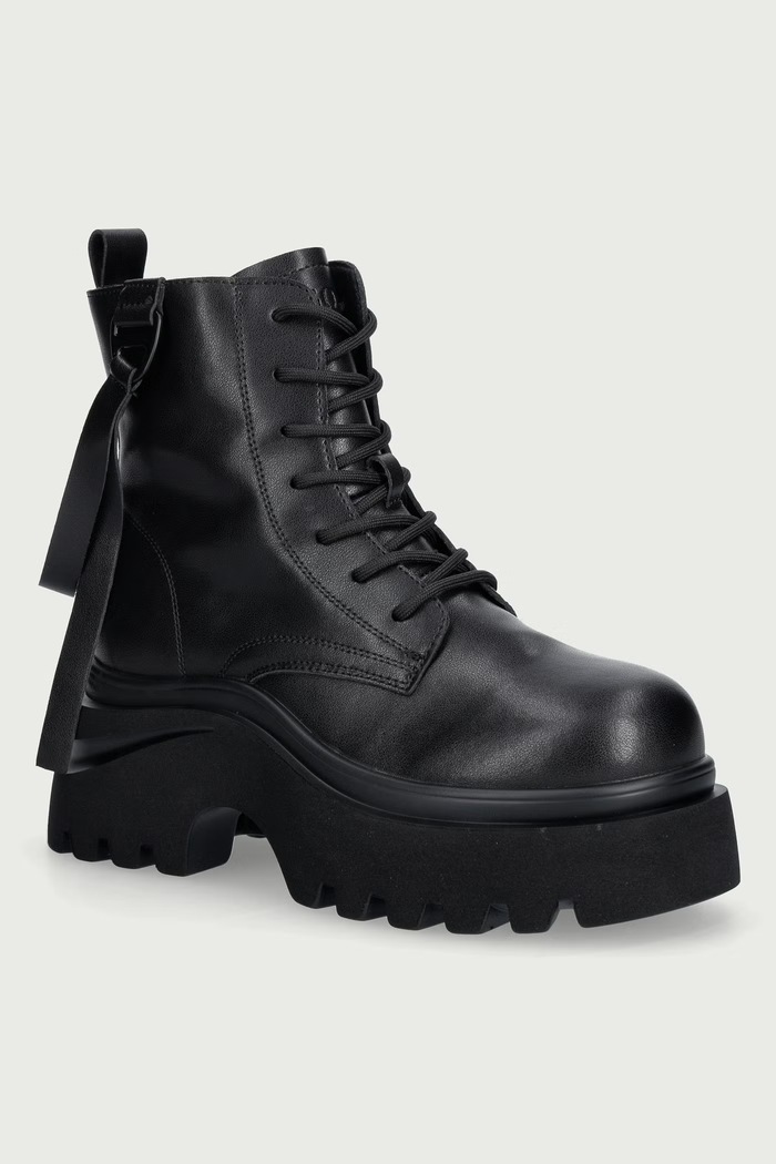 Goe Botki damskie skórzane czarny UU2N4103.BLACK