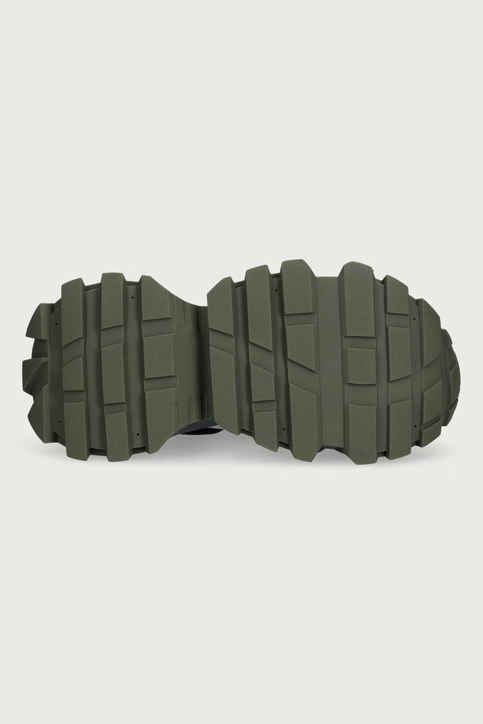 Sneakersy damskie zamszowe Goe zielony UU2N4015.GREEN