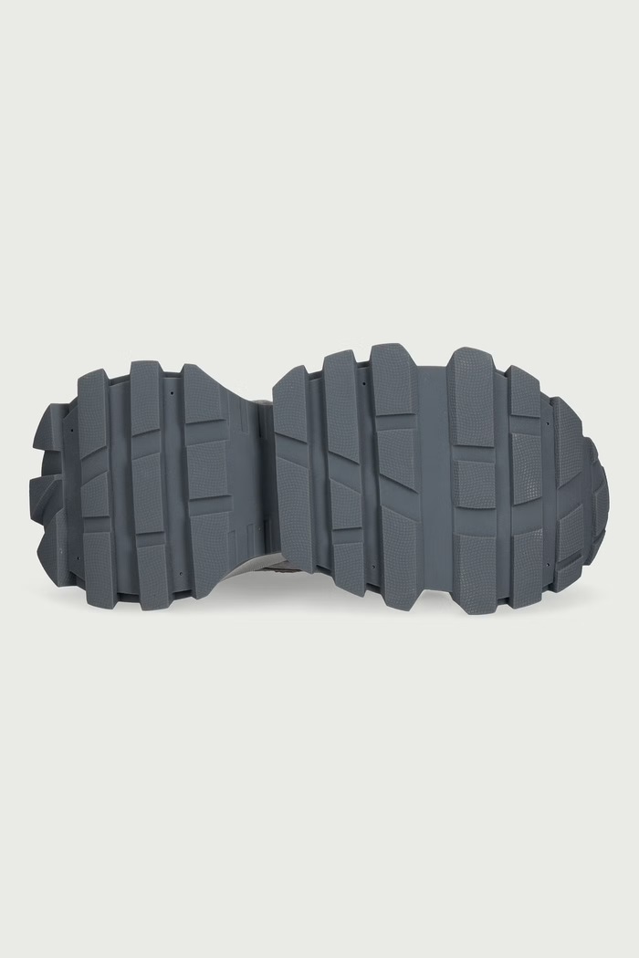 Sneakersy damskie zamszowe Goe szary UU2N4014.GREY