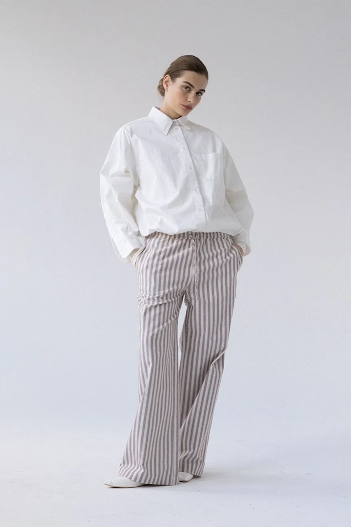 Muuv. Muuv spodnie wide leg damskie bawełniane brązowy spodnie.wide.leg.COMMES