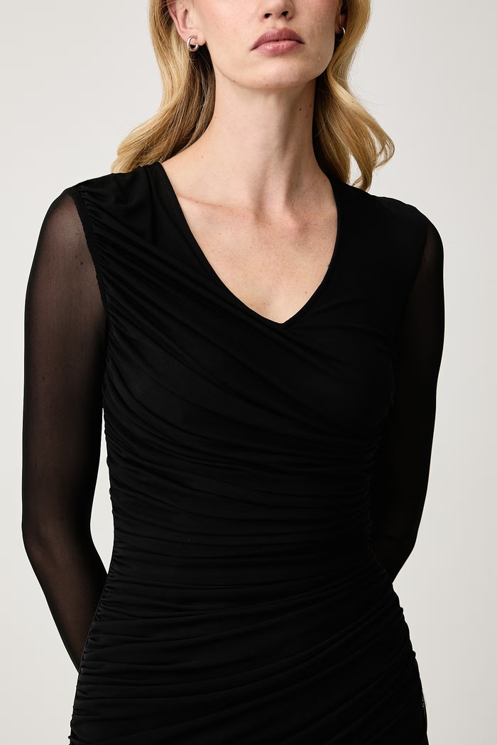 Sukienka drapowana JAMMIS Silvian Heach GPA26138VE czarny