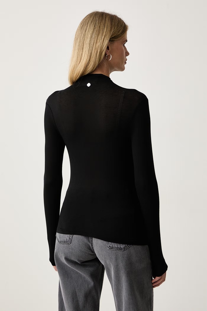 Odzież Silvian Heach Longsleeve damski z wiskozy ALFA GPA26147LU czarny