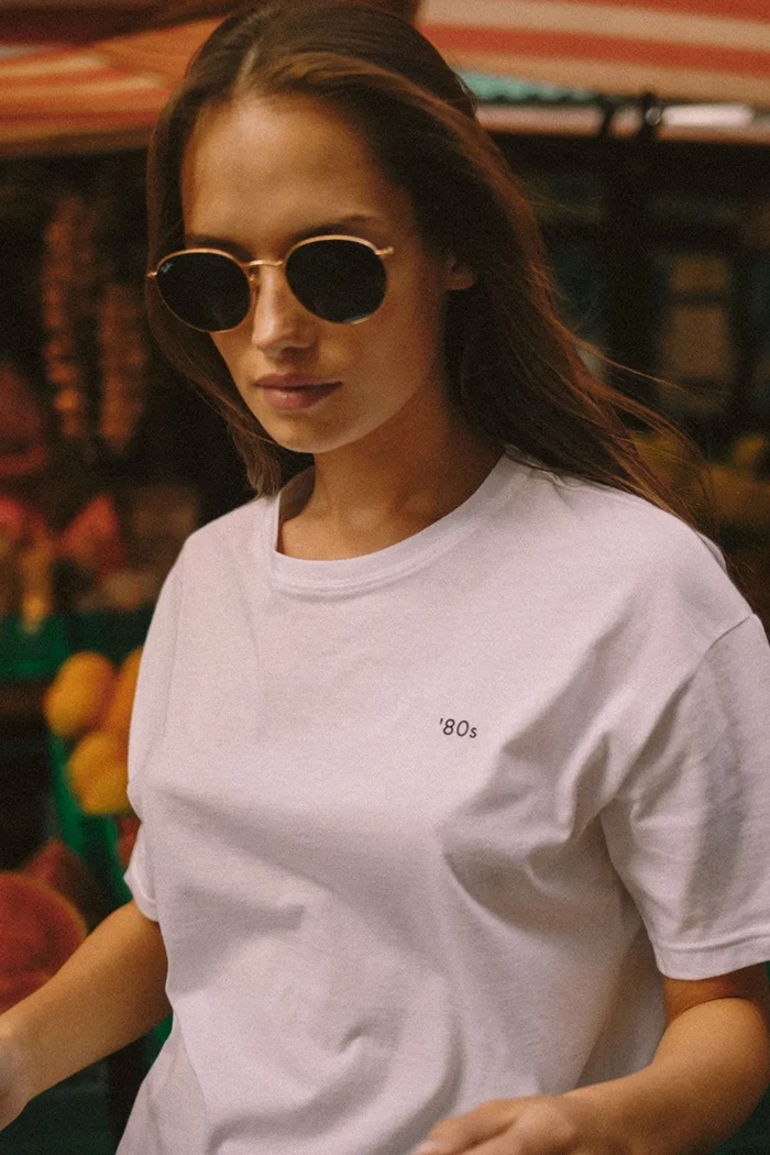 Muuv T-shirt oversize damski bawełniany '80s Muuv. ovesize.tshirt.80s biały