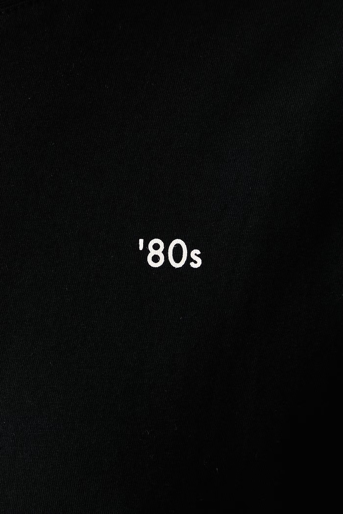 Muuv oversize kratka majica ženska bombažna '80s Muuv. črna ovesize.tshirt.80s