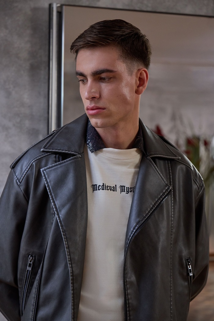 TIMELESS LAYERS