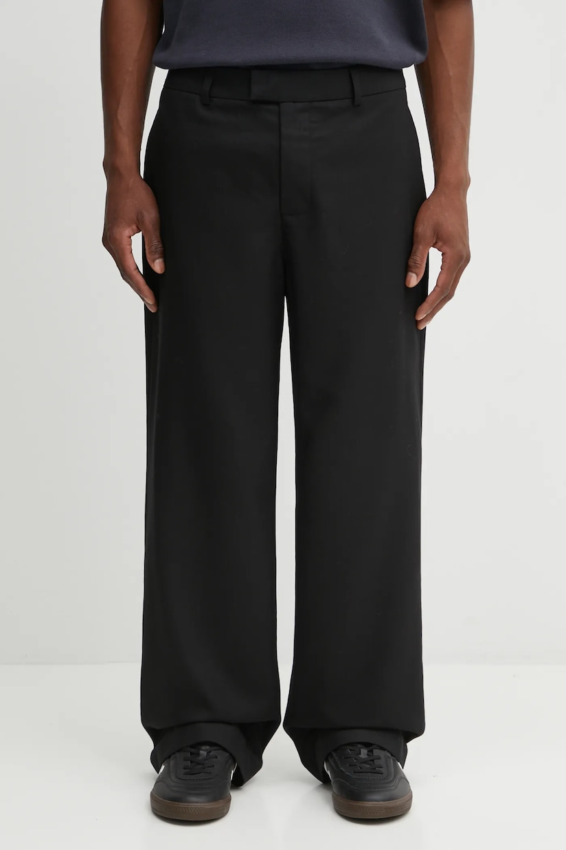 visvim EX WIDE CHINO PANTS ブラック Size 1 visvim: Black Ex Wide Chino Trousers | SSENSE