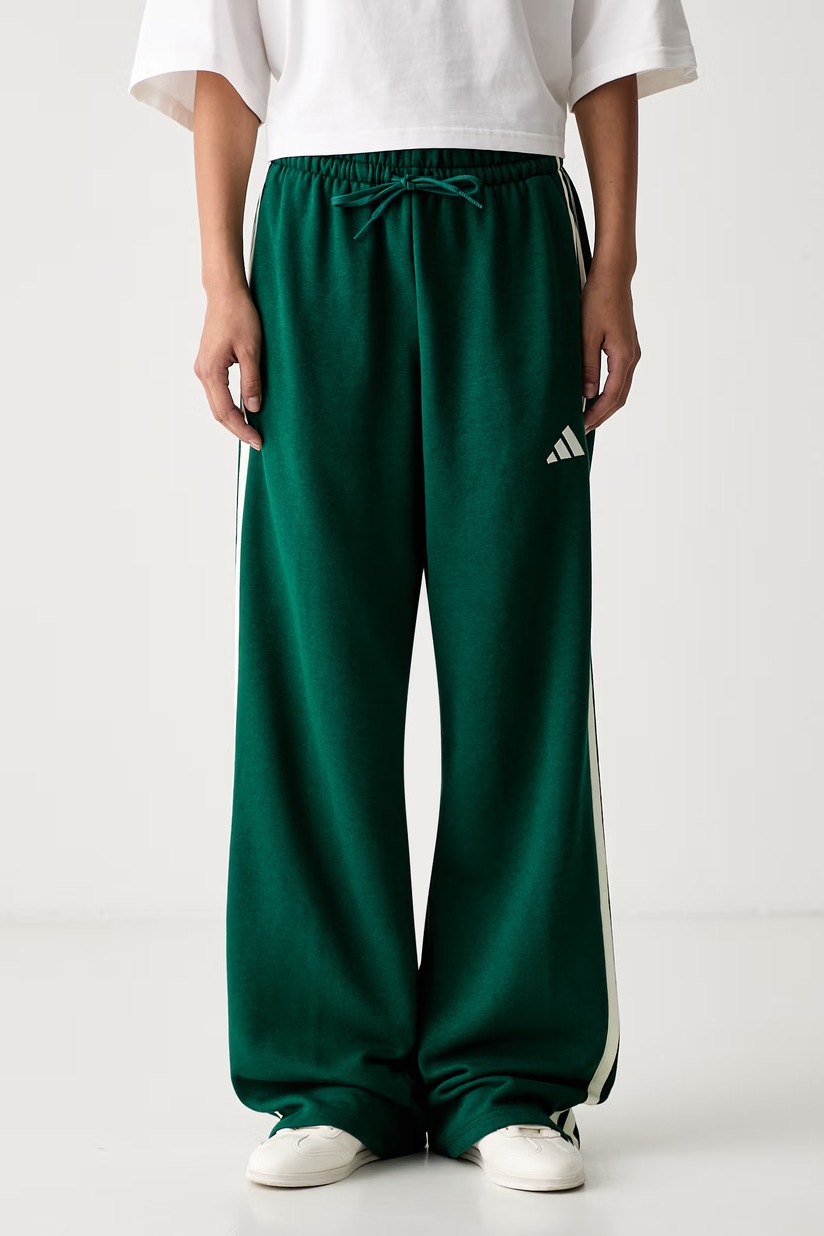 adidas брюки straight женские с хлопком Essentials зелёные high