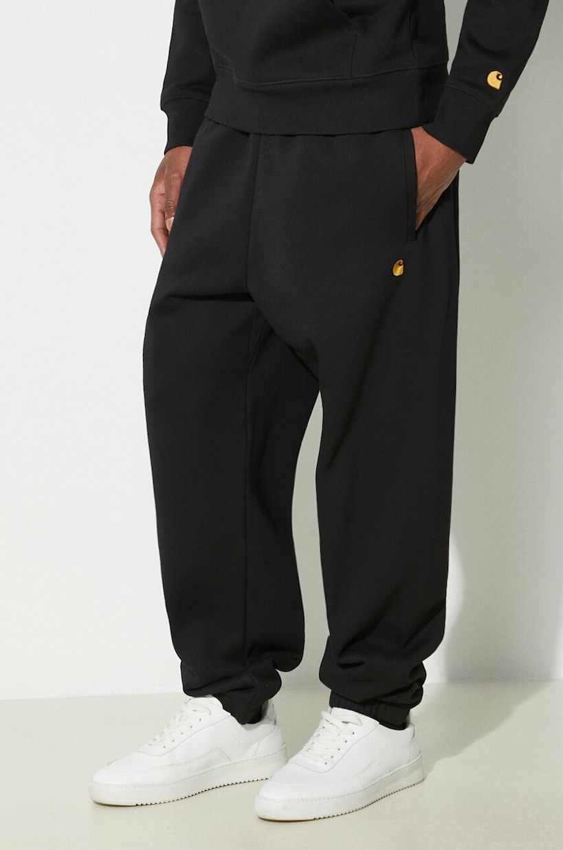 Carhartt WIP joggers Chase Sweat Pant black color smooth I033667