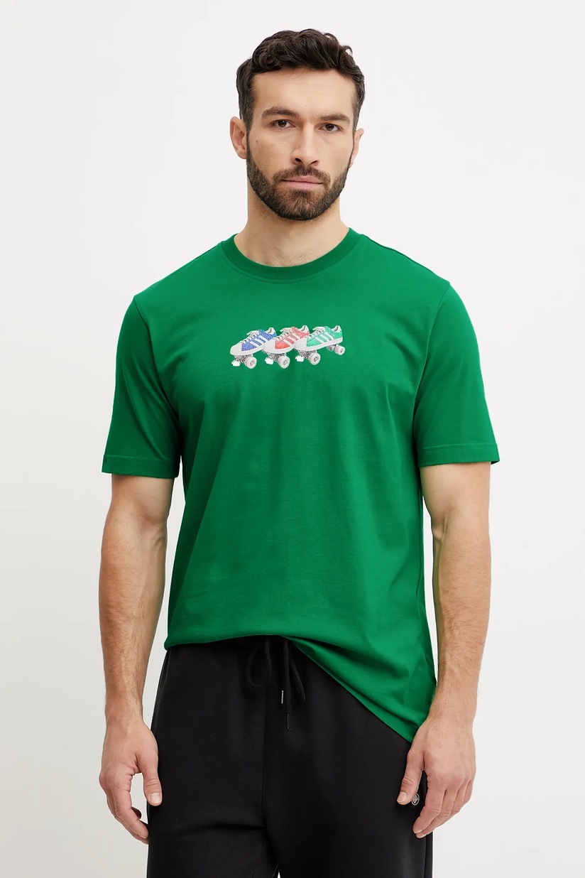Хлопковая футболка adidas Originals Graphic Tee цвет зелёный с