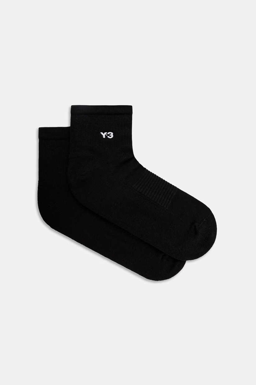 VETEMENTS socks Logo black color UA66SO100B at PRM US