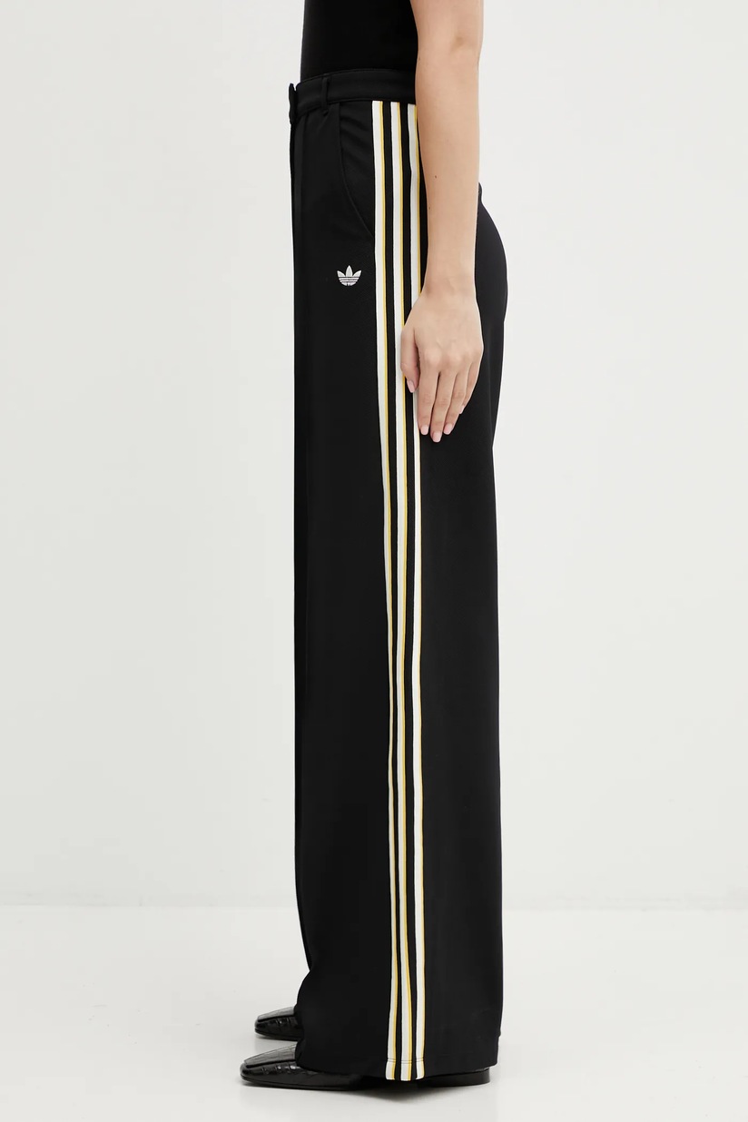 adidas Originals trousers Essentials Woven Cargo women's black