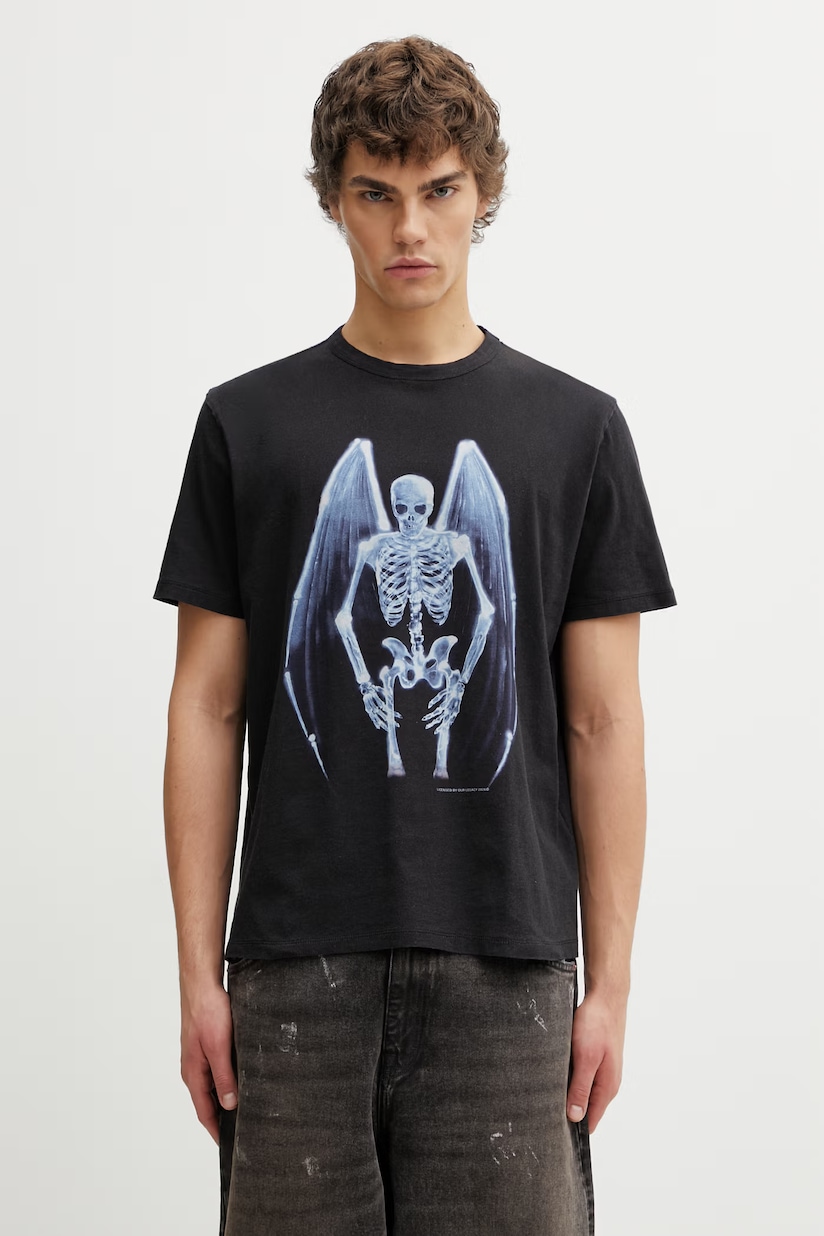 PLEASURES cotton T-shirt Tickle Logo black color Pleasures Tickle PLEASURES cotton T-shirt Tickle Logo black color Pleasures Tickle