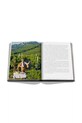 Kniha Assouline Wine & Travel Italy by Enrico Bernardo, English 9781649804181