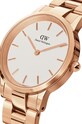 Годинник Daniel Wellington DW00100213 золотий AA00