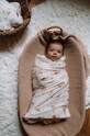 DÍVKA Mušelínová zavinovačka La Millou Bamboo Muślin ABC FRUITS 144708.Otulacz.Bamboo.M růžová