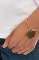 Náramek A.P.C. Bracelet Logo Coeur zlatá