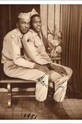 książka Loving : A Photographic History of Men in Love by Hugh Nini in English multicolor AC1152