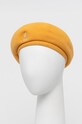 Vunena beretka Kangol natpis zlatna K3107ST.WA800