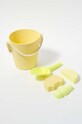 SunnyLife zestaw zabawek do piaskownicy Silicone Bucket & Spade Set 5-pack S36SBSCI żółty AA00