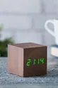 Gingko Design zegar stołowy Cube Click Clock brązowy