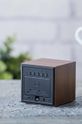 Επιτραπέζιο ρολόι Gingko Design Cube Click Clock καφέ GK08G8
