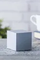 γκρί Επιτραπέζιο ρολόι Gingko Design Cube Click Clock