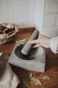Dorre mozsár mozsártörővel Mortar Granite