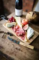 Gentlemen's Hardware sajt és bor tálaló készlet Cheese & Wine Set 3 db többszínű