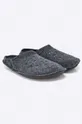 Crocs - Παντόφλες Kapcie Classic Slipper μαύρο
