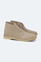 Gležnječe od brušene kože Clarks Desert Boot 26155525 bež
