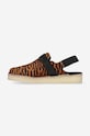 Παπούτσια Παντόφλες σουέτ Clarks Trek Mule 26169977 καφέ