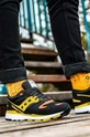 Кросівки Saucony Azura  Халяви: Синтетичний матеріал, Текстильний матеріал Внутрішня частина: Текстильний матеріал Підошва: Синтетичний матеріал