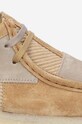Obuv Semišové poltopánky Clarks Originals Wallabee 26172156 béžová