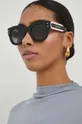 Сонцезахисні окуляри Carolina Herrera однотонна з деталлю чорний HER.0222/S