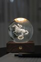 Gingko Design lampa stołowa bezprzewodowa led Amber Crystal Light 9,5 x 8 cm brązowy G025HR