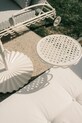 Business & Pleasure Co. podstawka na parasol ogrodowy Clamshell Base 40 kg BPB.CLM.ANT.WHT.XL