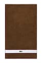 Μικρή βαμβακερή πετσέτα Lacoste LCASUAL Pecan 55 x 100 cm καφέ 1067409
